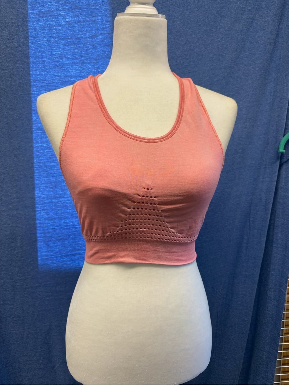 Sweaty Betty Coral Racerback Seamless Sports Bra